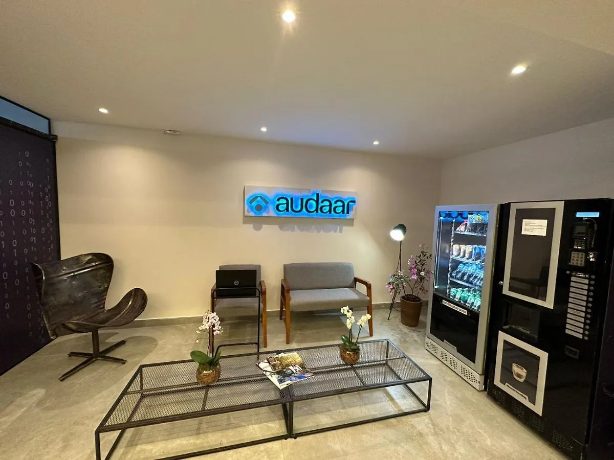 Audaar Tech Suites - Aeroporto De Congonhas Sao Paulo 0*,